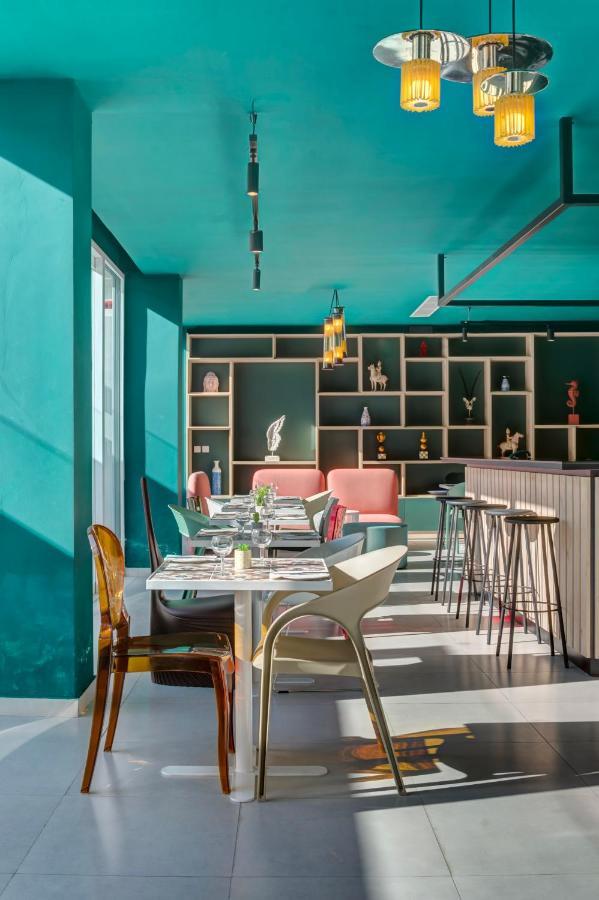 Quadro Hotel, Trademark Collection By Wyndham Saint Julian's Exterior photo