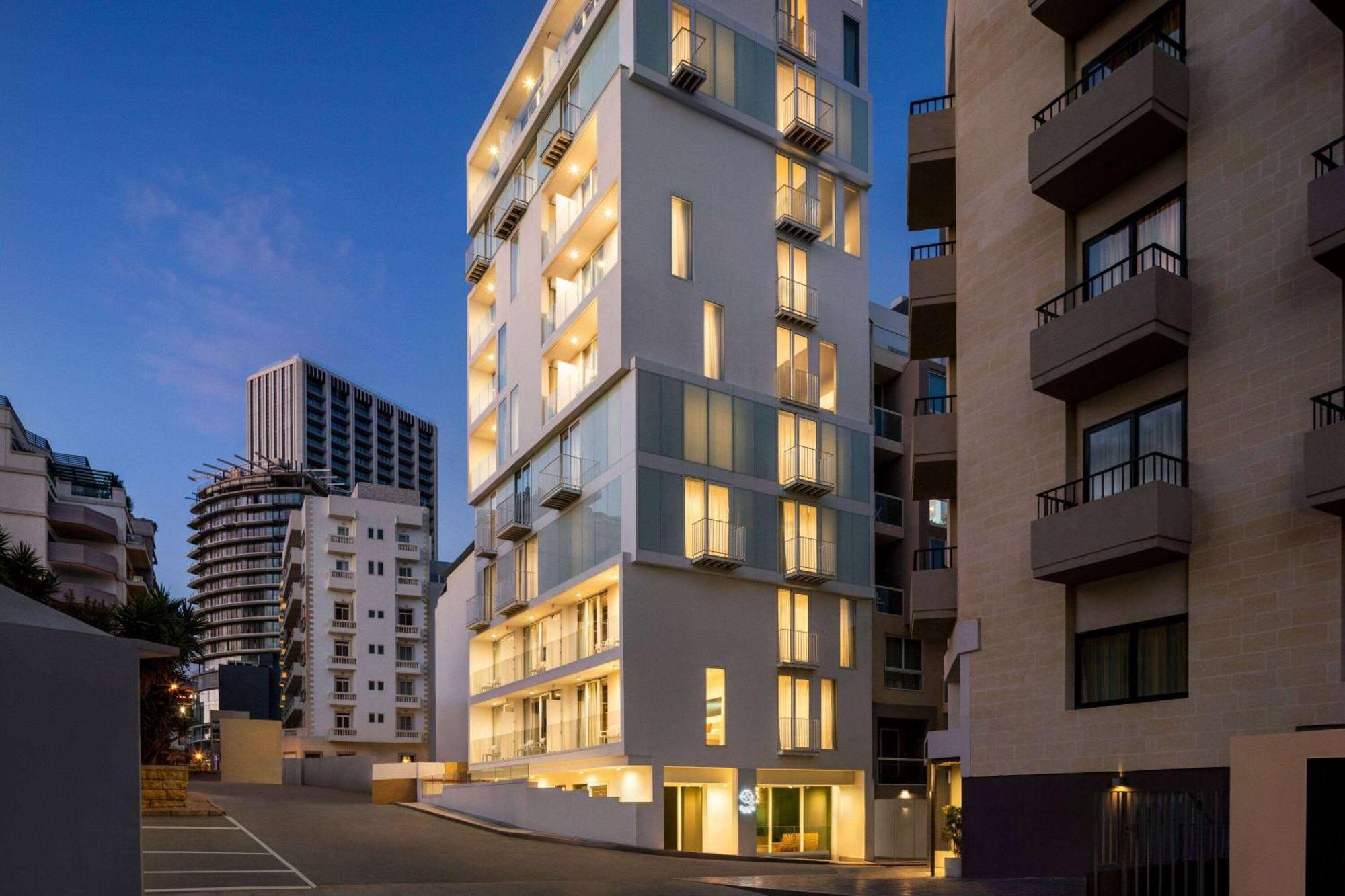 Quadro Hotel, Trademark Collection By Wyndham Saint Julian's Exterior photo